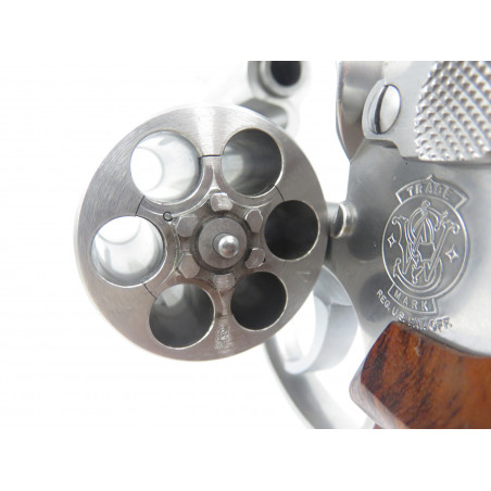 SMITH ET WESSON 686 357 MAG REF: 5796