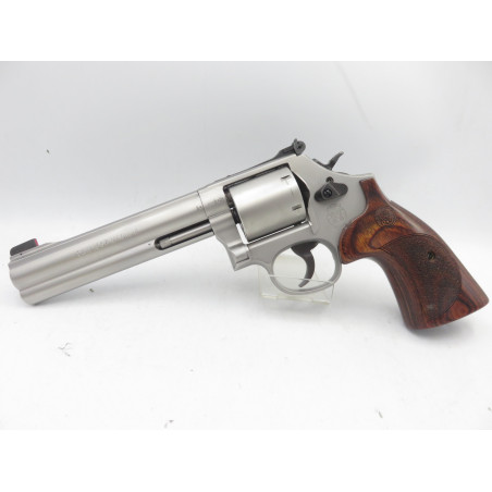 SMITH ET WESSON 686 INTERNATIONAL 357 MAGNUM REF: 5823