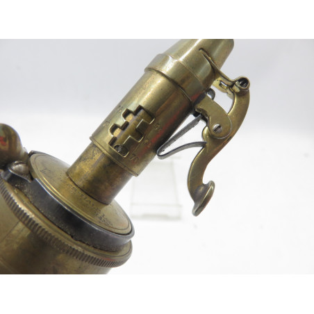 PARKER HALE POIRE A POUDRE EN CUIR PAR JAMES DIXON REF: 5958