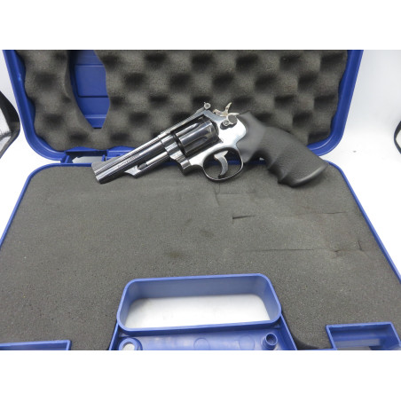 SMITH ET WESSON 19-4 357 MAGNUM REF: 5963 SMITH ET WESSON 19-4 357 MAGNUM REF: 5963